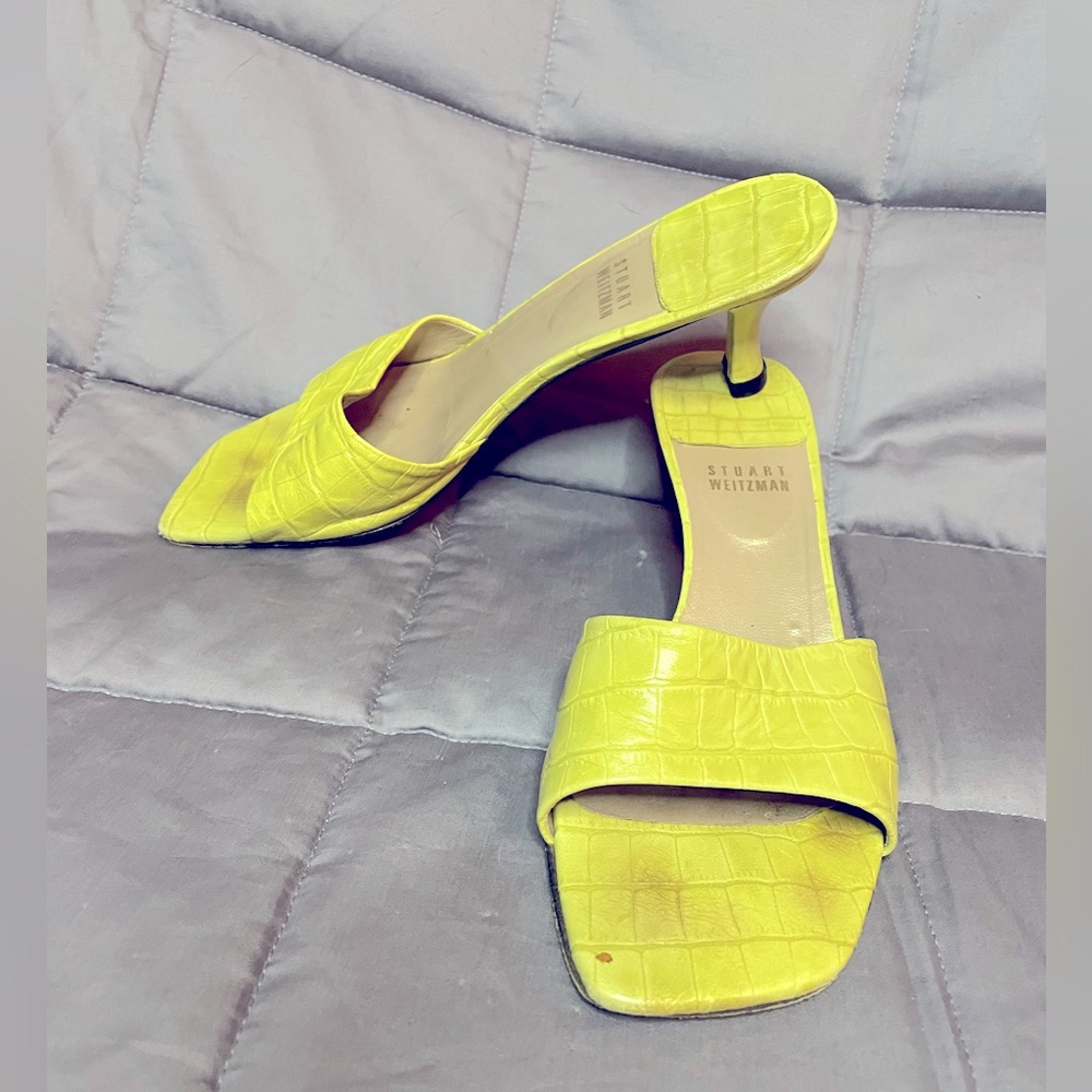 Stuart Weitzman lime green/yellow slip on pumps.
